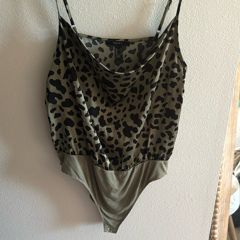 Tank top body suit XL
